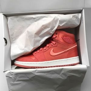 Air Jordan 1 Retro High